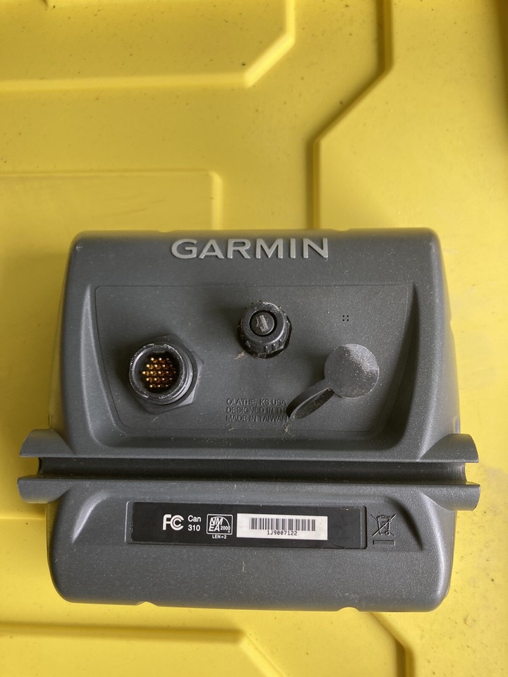 GARMIN GPSMAP 541S CHART PLOTTER FISHFINDER MARINE GPS w/ POWER CABLE