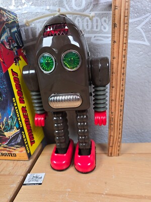 Vintage THUNDER ROBOT 11.5
