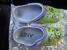 Crocs Buzz Lightyear Toy Story Disney Unisex Kids Clog Sandals US 6 Green