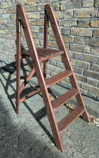 (B)VINTAGE 3 TREAD LIBRARY STEPLADDER - SHELLAC SEALED & WAXED