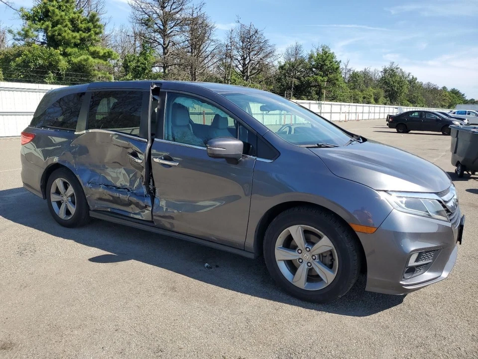 Used Hood fits: 2018 Honda Odyssey  Grade A - Image 4 of 4