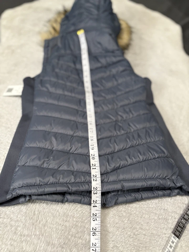 New YMI Women’s Charcoal Full Zip Puffer Vest Faux Fur Hood Size Medium - Image 4 of 4