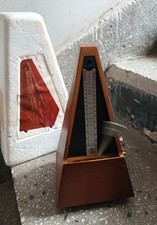 New old ,mind,Vintage metronome GDR, DDR metronome, Wooden mechanical wind-up