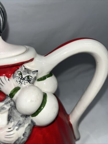 Alcobaca Portugal Pottery Woman With Cat Teapot Christmas Theme - Picture 9 of 15