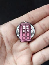 Pink Doctor Who Tardis Police Box Hard Enamel Lapel Pin Stamp Metal Badge Brooch