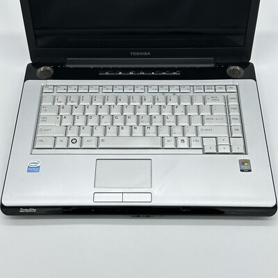 ジャンク品 Toshiba Satellite A200 SeriesノートPC Toshiba Satellite Laptop Note Book A200 PSAF0A-04Y01 Parts