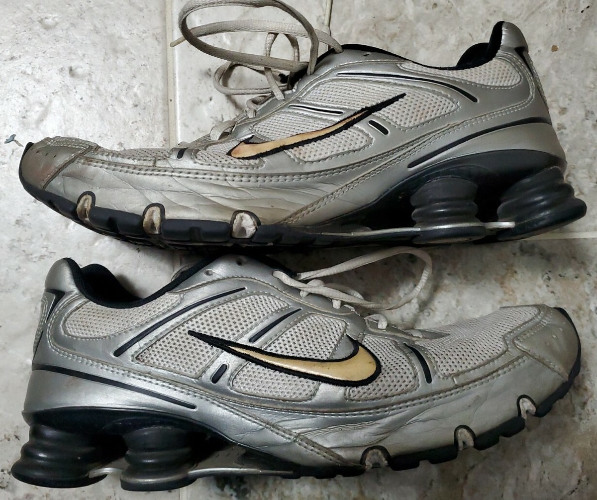 RARE 2008 Nike Shox Remix+ III 331151-111 White/Silver/Black RARE 2008 Nike Shox Remix+ III 331151-111 White/Silver/Black