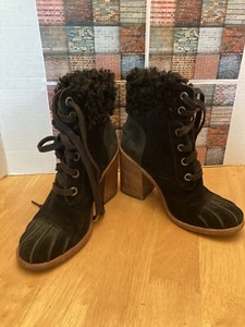 ugg jaxon boot black