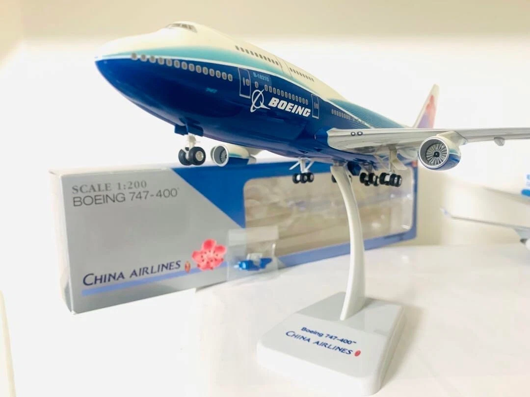Hoganwings 1:200 China Airlines Boeing B747-400 Boeing House Livery Taiwan
