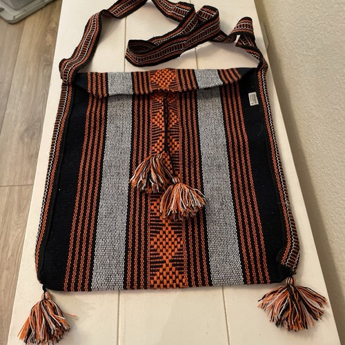 Mexican Crossbody Bag Boho Style With Oranges And Blacks - Imagen 3 de 3