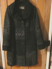 Gelco - Textured Black Coat With Ruched Collar Detail - Size 10
