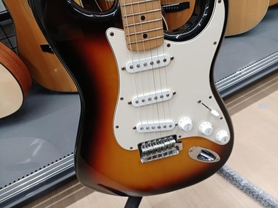FENDER MEXICO STRATOCASTER Used 2005-2006 Alder body Maplefingerboard w/Softcase