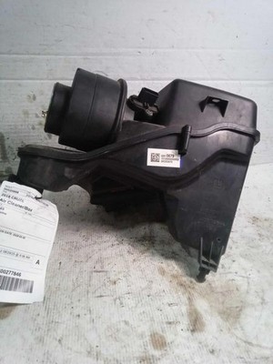 2016-2018 Chevrolet Cruze Air Cleaner Intake Filter Box Assembly OEM
