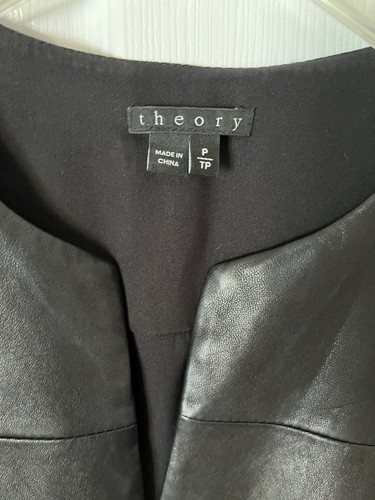 Theory Black Etia L. Light Sleeveless Leather Top Size P Petite - Picture 4 of 6