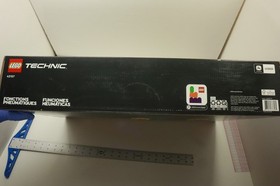 Lego Technic LOT: 8053 & 42157 (Sealed)