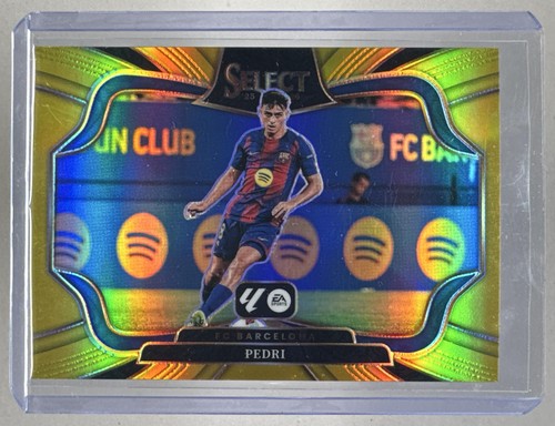 Pedri 2025 Panini Select La Liga #216 Gold Prizm Field Level 6/10