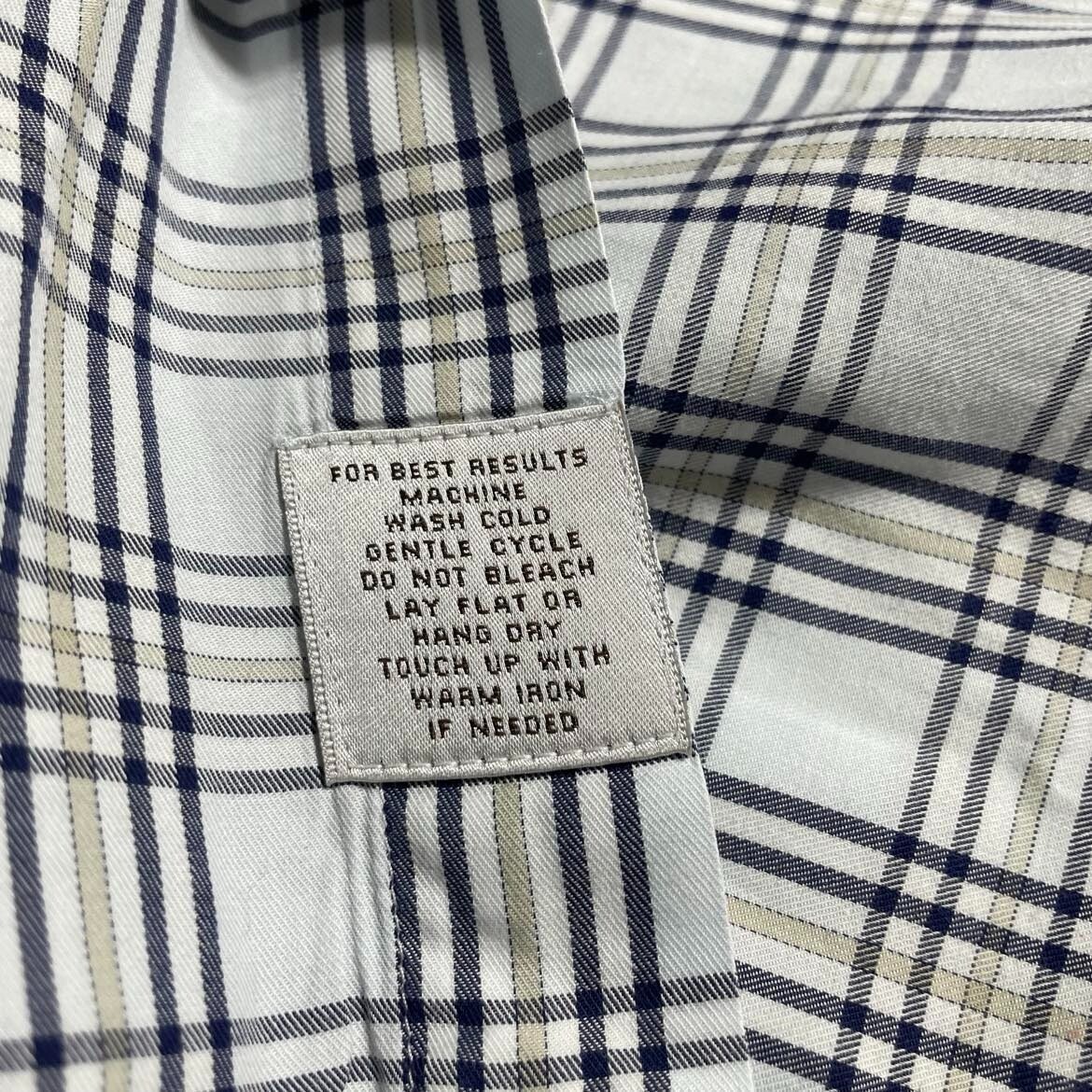 Peter Millar Size XL  Button Down Collared Shirt … - image 5