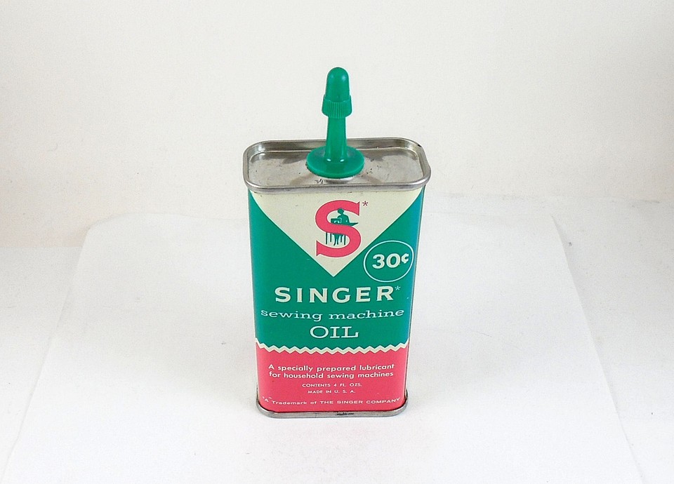VINTAGE SINGER SEWING MACHINE OIL 4 OZ HANDY OILER TIN CAN eBay