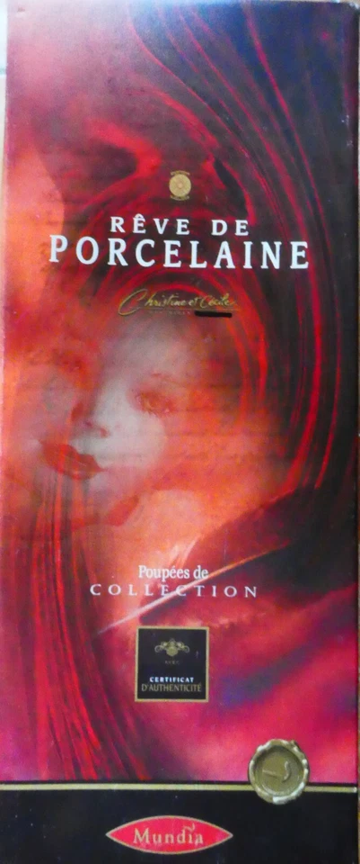 LULA adorable  poupée  MUNDIA  dans sa boîte - Photo 4/4