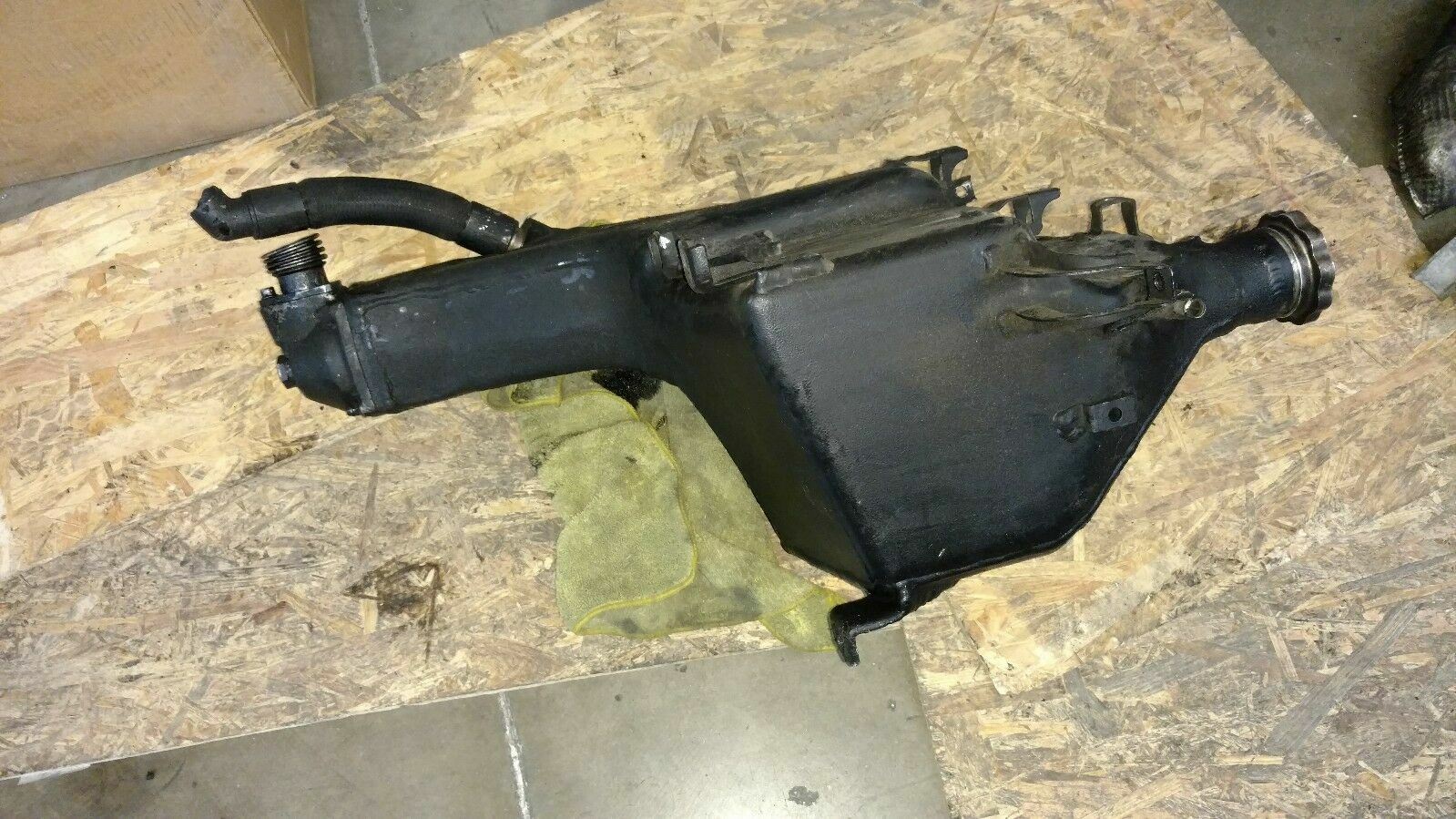 FERRARI 458 ITALIA OIL SUMP TANK OEM 269663