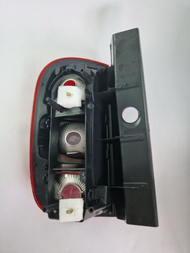 1x Right Rear Tail Light Lamp RH for DACIA DUSTER 2013 - 2017 without w/o socket - Picture 4 of 4
