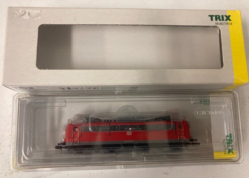 Minitrix #16392 DBAG BR 151 Electric Locomotive (N scale 1/160 9mm) - Picture 5 of 6