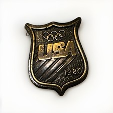 Vintage 1980 USA Olympics Belt Buckle Gold Tone Bergamot