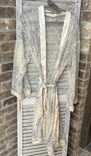 Lulus Womens  Sheer Romantic Short Robe Sz Small White Lace Blue Wedding