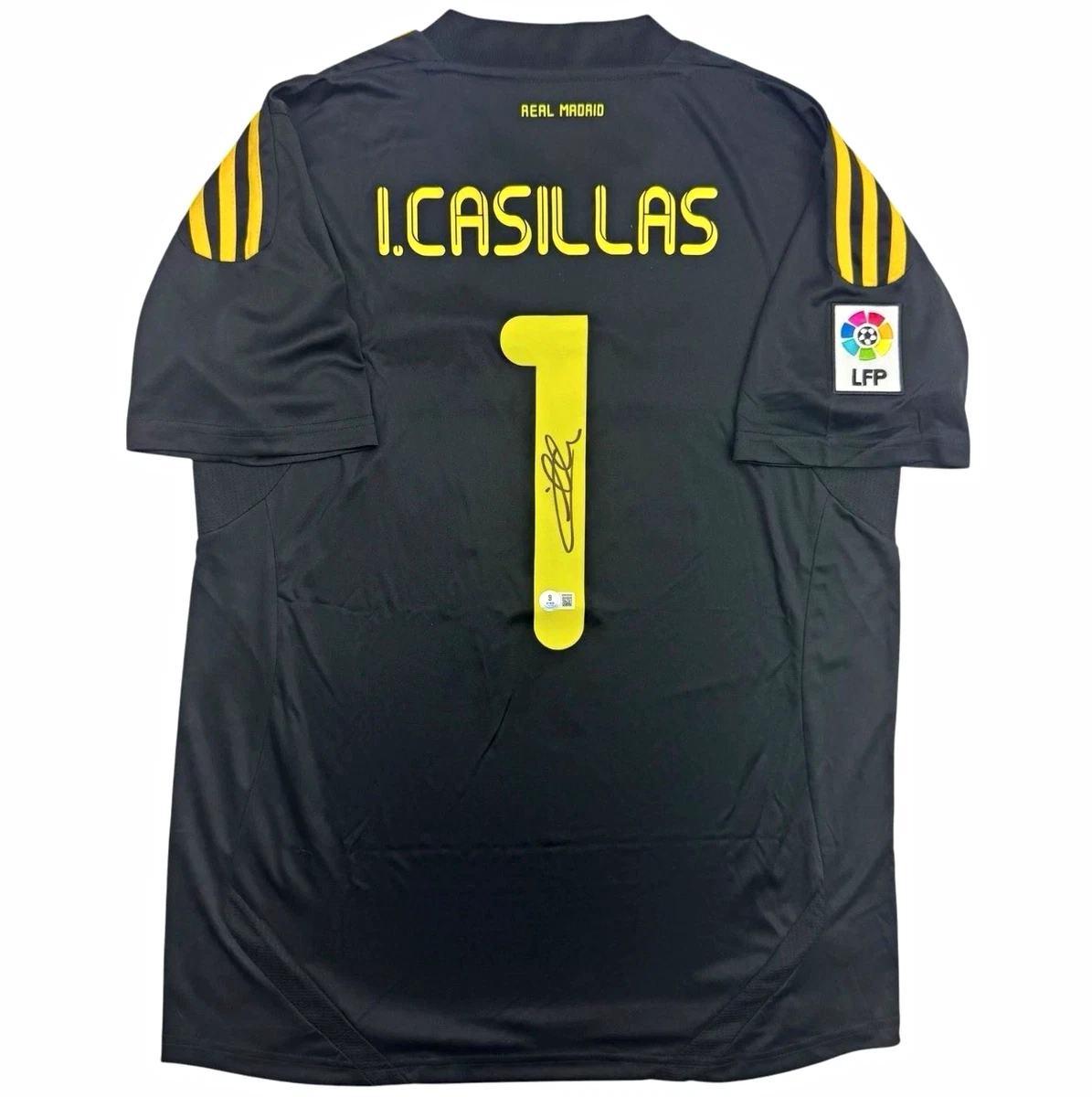 25+ Real Madrid Black International Club Soccer Fan Jerseys for