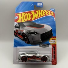 Hot Wheels 2026 2023 Nissan Z ZAMAC M Case 121/250 Then Now JJM34
