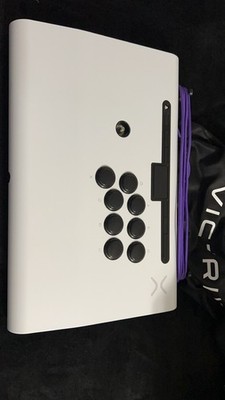 Victrix Pro FS White (Lightly Used)