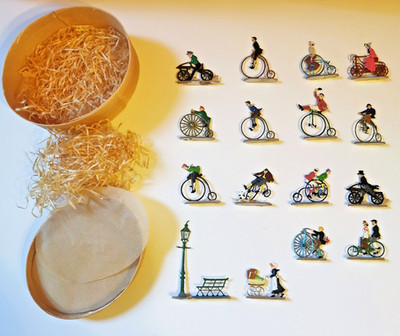 Hochradrennen, 16 Berliner Zinnfiguren, Werner Scholz, Spahnschachtel, 35 mm