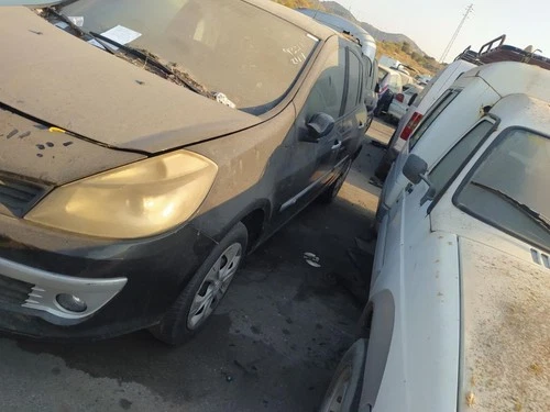 Luna Delantera Izquierda para RENAULT CLIO III Emotion 2006 1796856 - Imagen 5 de 7