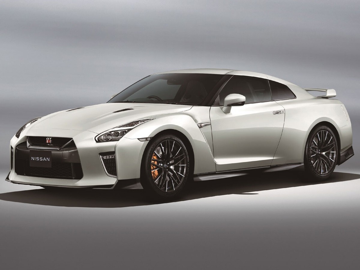 NISSAN GT-R 純正 フロントフェンダー 右側 ホワイト s-l1200.jpg