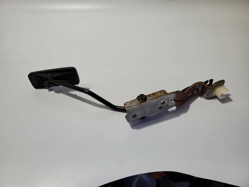 Pedal de gasolina Subaru Forester Accelerator Go Loud 1998 1999 2000 2001 2002 Foto 3 de 4