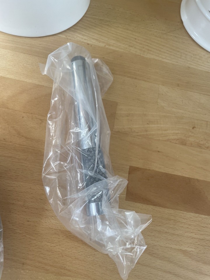 Vado Bath taps with shower hose and head Used For a Week eBay