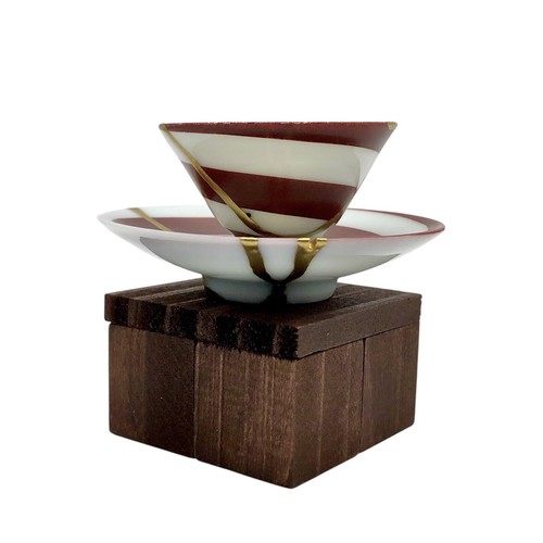 Kintsugi Cup And Saucer Japanese Porcelain Mini Gold Crack Art Growth Gift - Picture 6 of 17