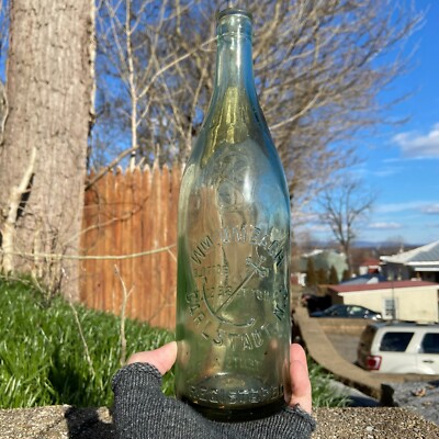Antique ANCHOR Pictorial Wm. Umbach Carlstadt NJ Crown Top Quart Soda Bottle ABM