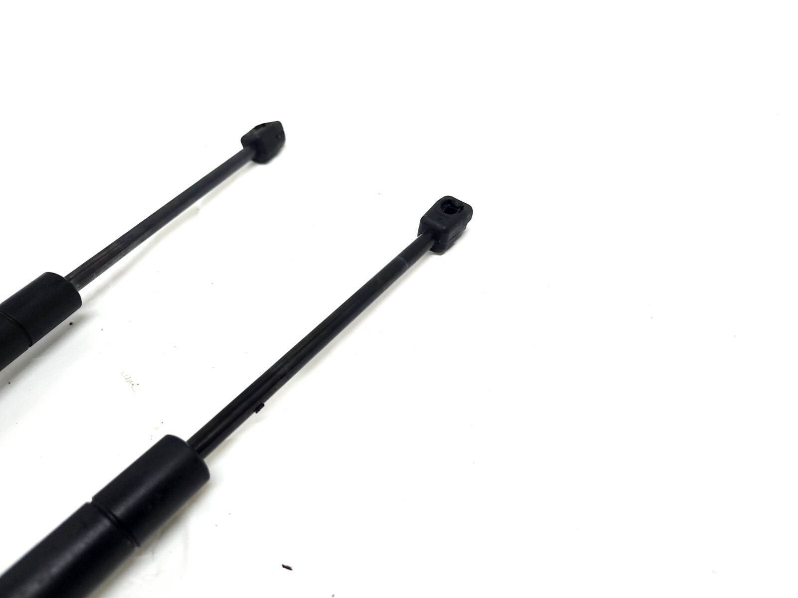 ⭐ 03-19 Maserati Gran Turismo Quattro Front Hood Bonnet Support Hinge Set Oem