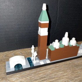 LEGO ARCHITECTURE - VENICE ITALY 21026 Complete with Manual