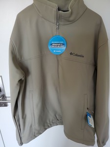 columbia mt village softshell