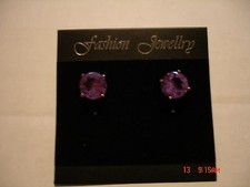 LIGHT AMETHYST CRYSTAL STUD EARRINGS, 14 KT PLATING - 1 CM