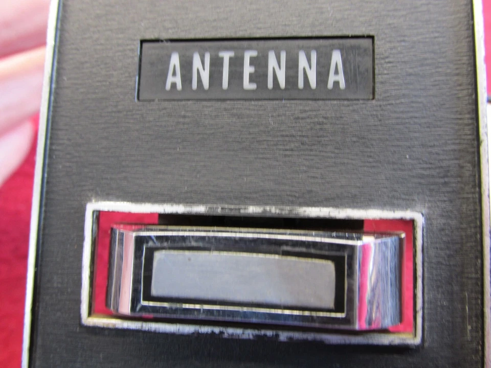 OEM 1969 BUICK ELECTRA 225 ANTENA DE ALIMENTACIÓN TABLERO ARRIBA/ABAJO INTERRUPTOR GM "CROFON 4" Foto 3 de 4