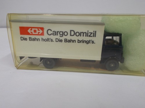 WIKING 6408~ CAMIÓN DE REPARTO MERCEDES-BENZ CABINA-OVER - CARGA DOMICILIO ~ ESCALA HO | Zustand: New