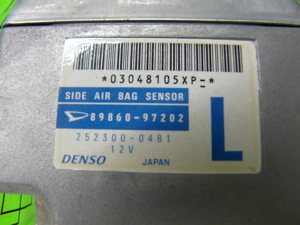 Sensor airbag lateral izquierdo 89860-97202 252300-0481 Sirion (M1/M100) sensor airbag Foto 2 de 4