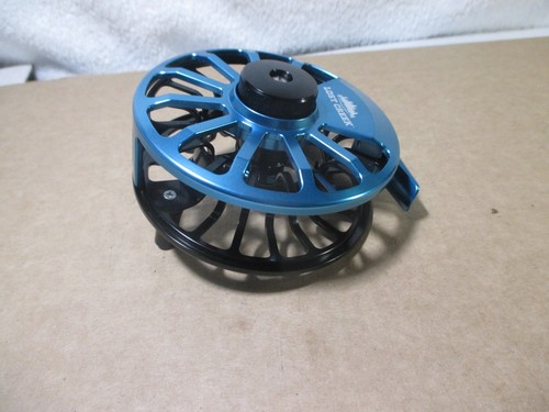 Lost Creek VI 6 Fly Reel blue/Black 7/8 wt NEW no box - Picture 3 of 3