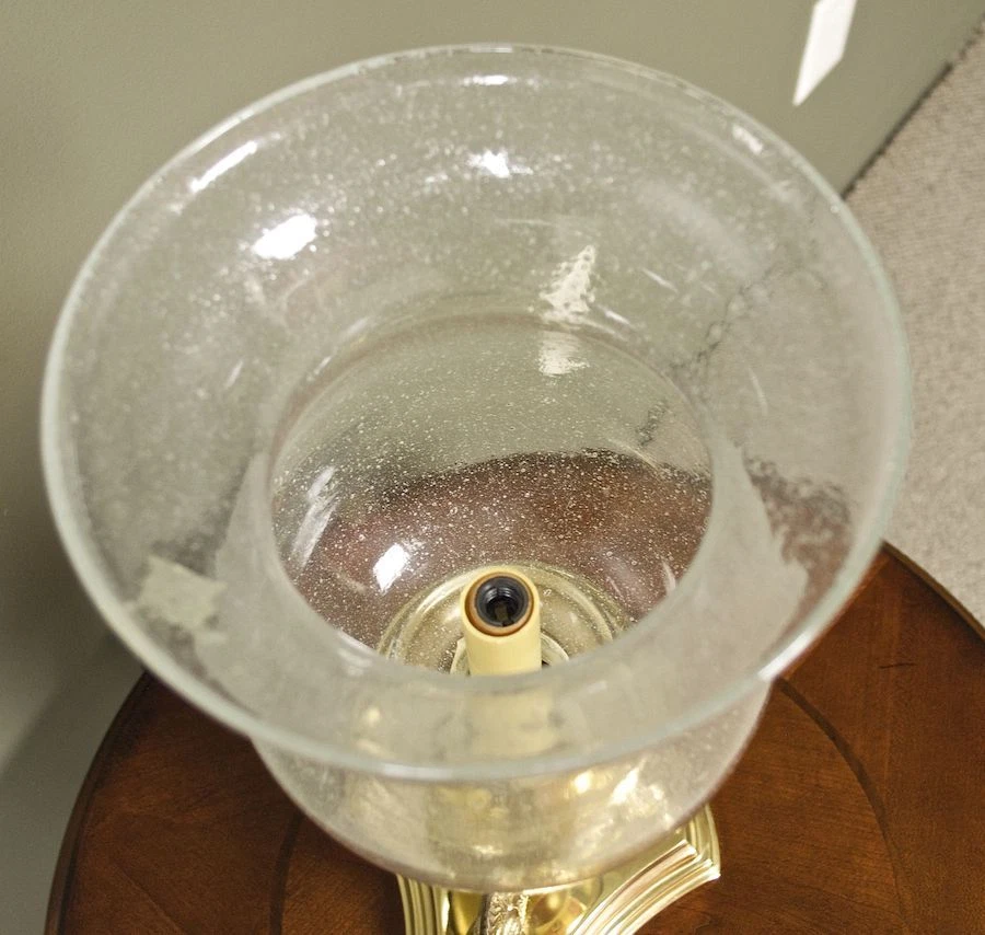 Lámpara vintage de latón macizo Dolphin Hurricane Foto 3 de 4