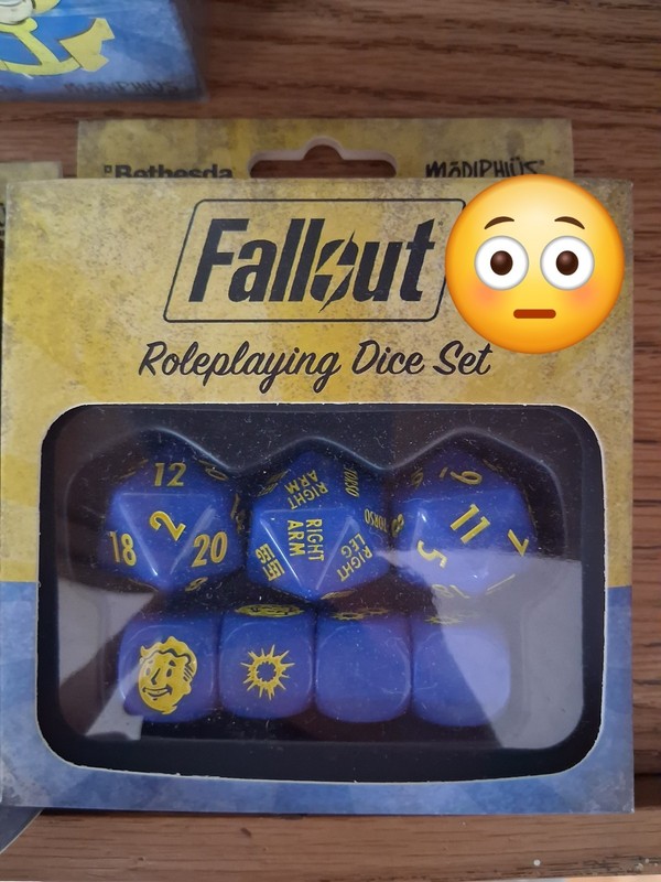 Fallout RPG Dice NiB)