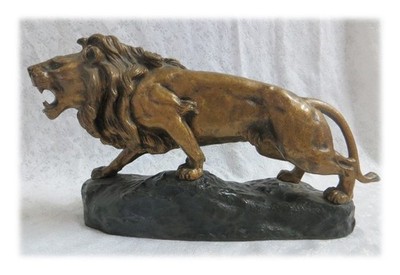 Jean Bernard Descomps Roaring Lion Bronze Statue