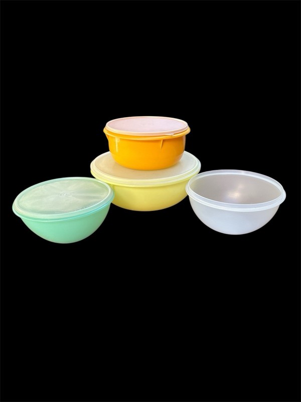 Vintage Tupperware Lot 4 Large Millionaire Line Wonderlier Fix n Mix GC